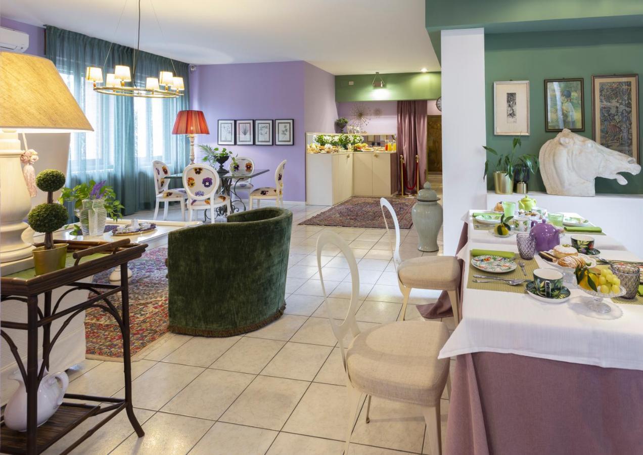 B&B Maison Biagetti 산타르칸젤로 디 로마냐 외부 사진